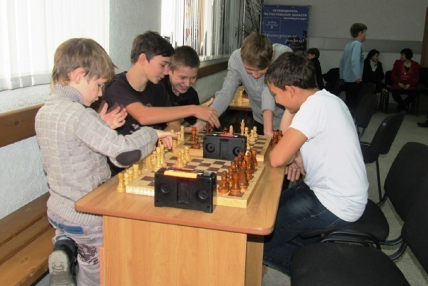 Два мальчика и две девочки из Морозовска стали призерами XI областного турнира памяти Евгения Скиба