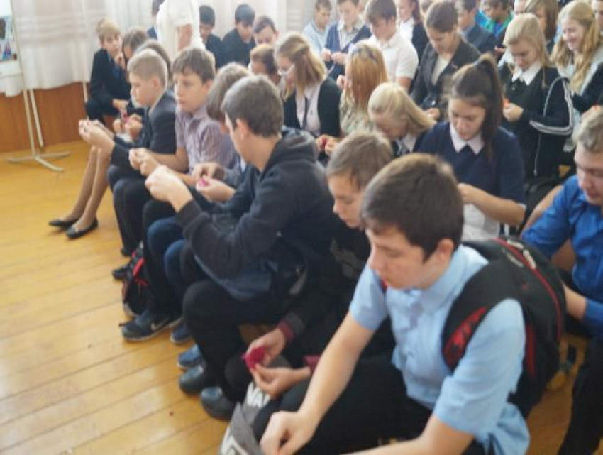 Подростки поделились размышлениями о смысле жизни на тренинге в Морозовске