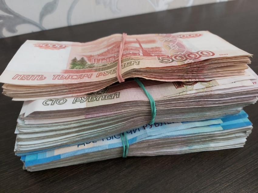 Морозовчанам напомнили об уплате налогов