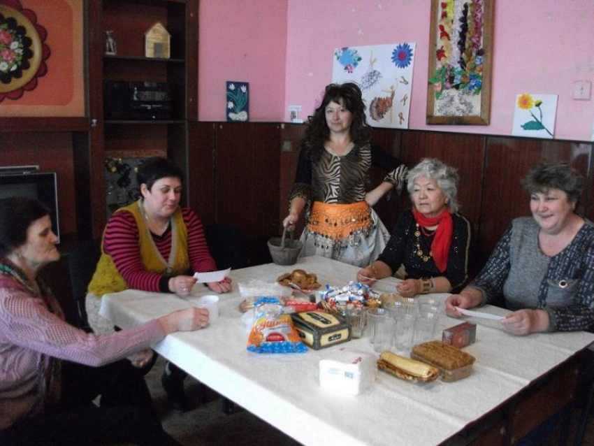 «Таня, Танечка, Танюша»: развлекательную программу в Татьянин день подготовили в Старопетровском сельском клубе