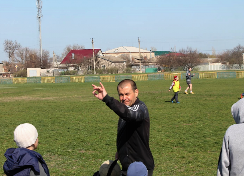 Футбольная команда «Каменка» из Морозовска провела собственный турнир, посвящённый началу учебного года