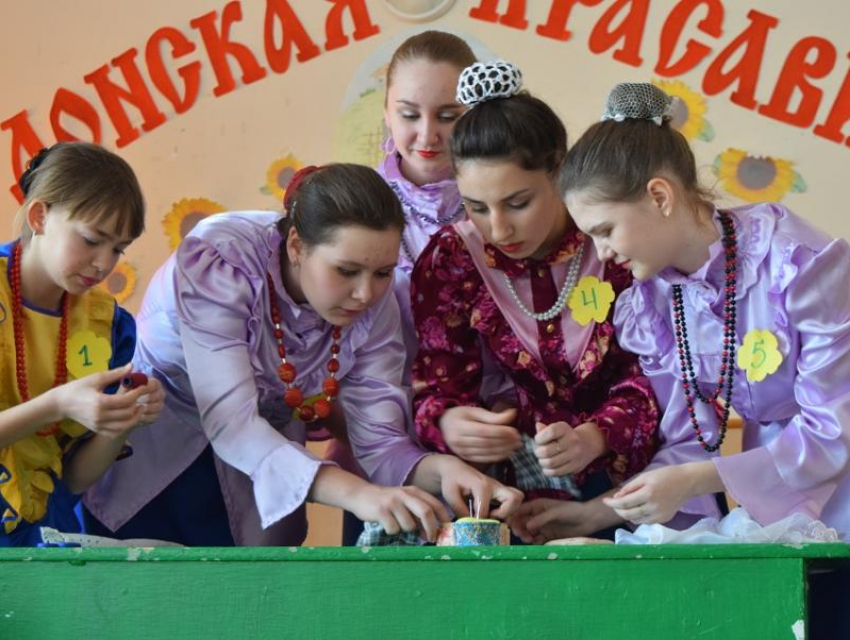 Отборочный тур конкурса «Краса казачка» прошел в Морозовском районе, в начале марта