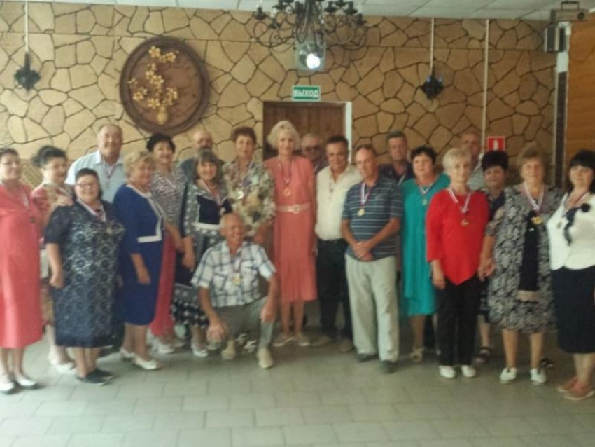 Как молоды мы были: выпускники школы №48 встретились в Морозовске спустя 45 лет