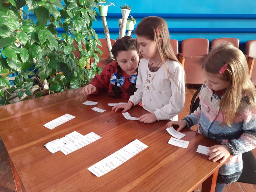 Игровая программа «Домино пословиц» прошла для детей в Вольно-Донском СДК 