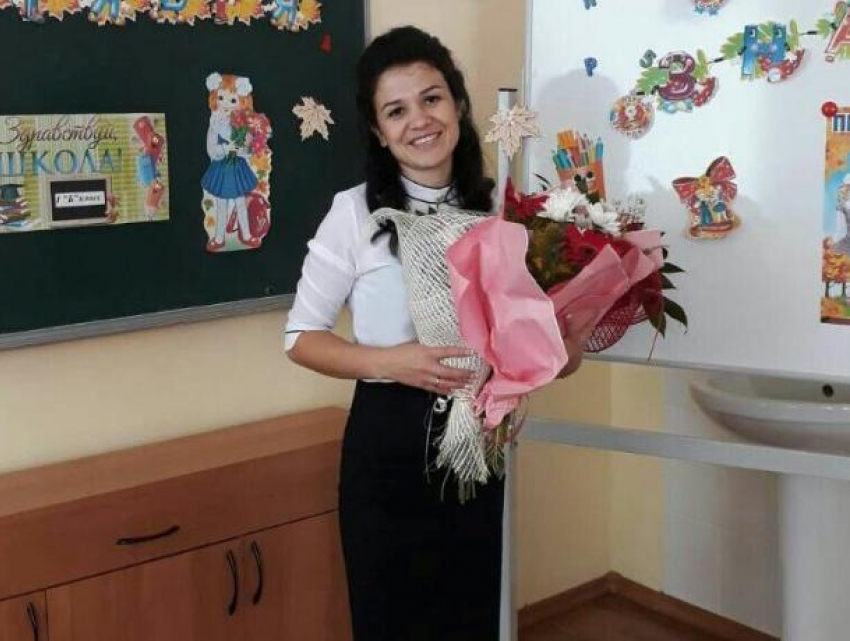Екатерину Алексеевну Белицкую поздравили с 8 марта ее ученики