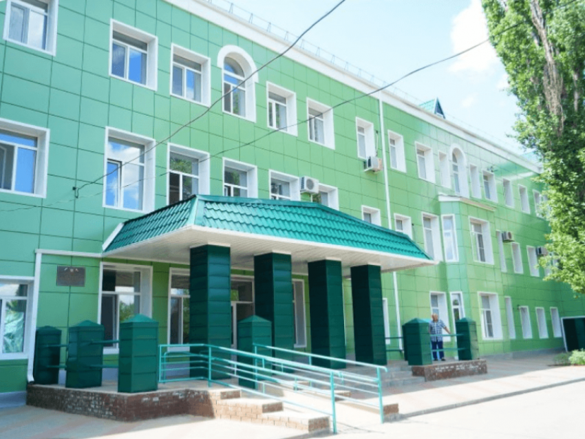 1 миллион 200 тысяч рублей направят на закупку медицинского оборудования для ЦРБ и ФАПов Морозовского района