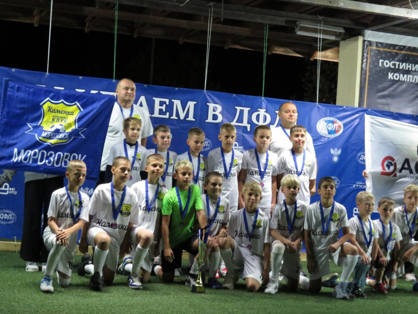 16 лет побед, медалей и воспоминаний: как «Каменка» стала школой настоящего футбола