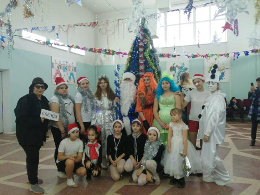 Танцевальную сказку «Приключения Буратино» показали юным зрителям в Грузиновском Доме культуры