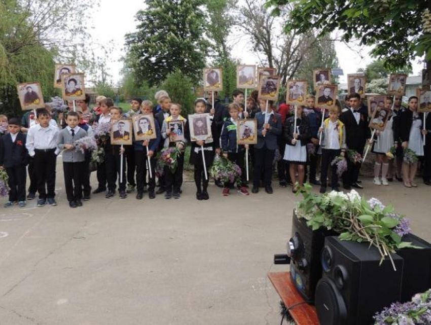 Глава Вольно-Донского поселения открыл митинг в честь 73-й годовщины Великой Победы  в хуторе Вишневка