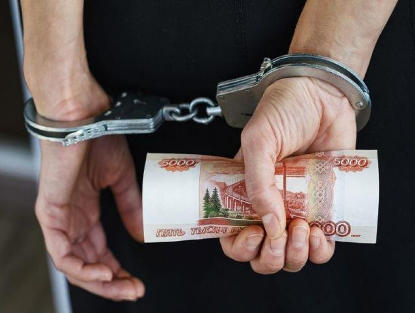 Как не сесть в тюрьму, дав взятку должностному лицу, пояснили в пресс-службе главного управления МВД по Ростовской области 