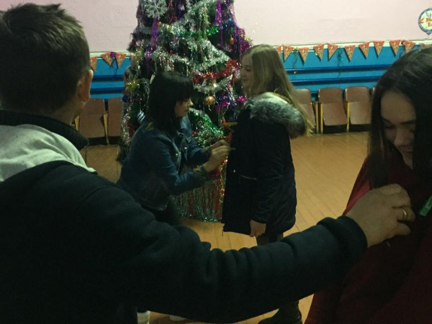  Песнями-колядками и шуточными гаданиями отпраздновали Старый Новый год в Доме культуры станицы Вольно-Донской