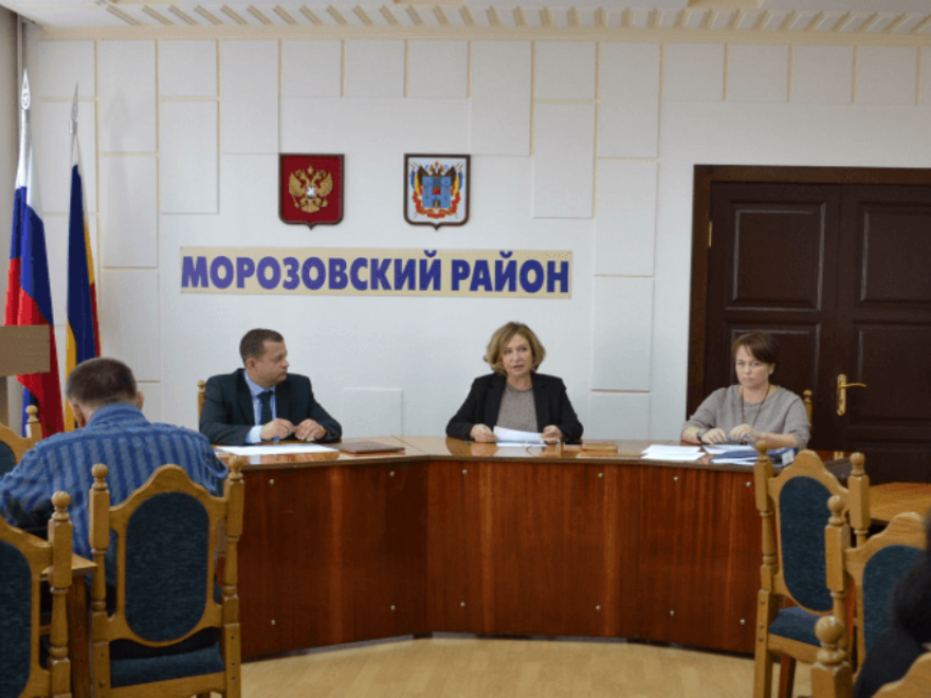Профилактику зависимости среди молодежи обсудили на заседании антинаркотической комиссии Морозовского района