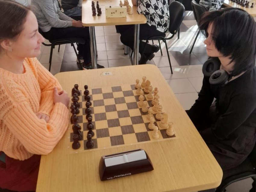 Юные морозовские шахматисты успешно выступили на турнире в честь Дня сотрудника МВД в Белой Калитве