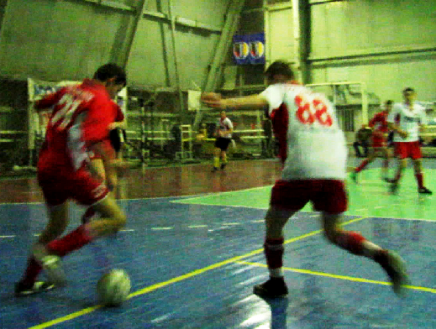 Финал областного футбольного турнира попал в Морозовске на видео