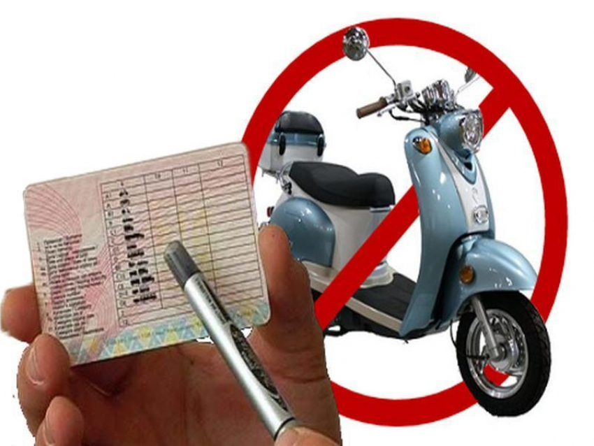 Права ради безопасности: сотрудники ГИБДД Морозовского призывают ограничить доступ подростков к управлению мототехникой