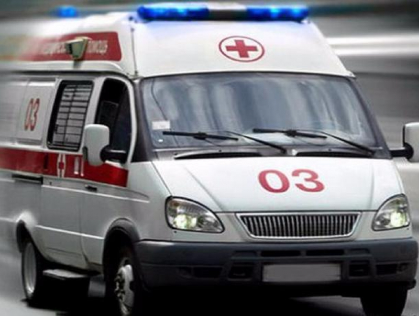 Женщина за рулем Lada Priora сбила 14-летнюю девочку в Морозовске