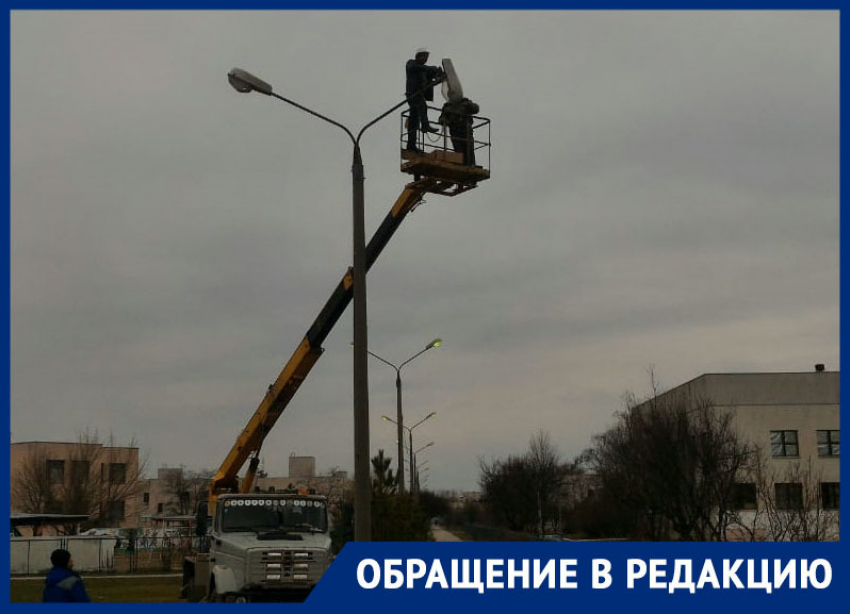 25 фонарей для «Тексера» и 50 мусорных контейнеров для города установили в Морозовске