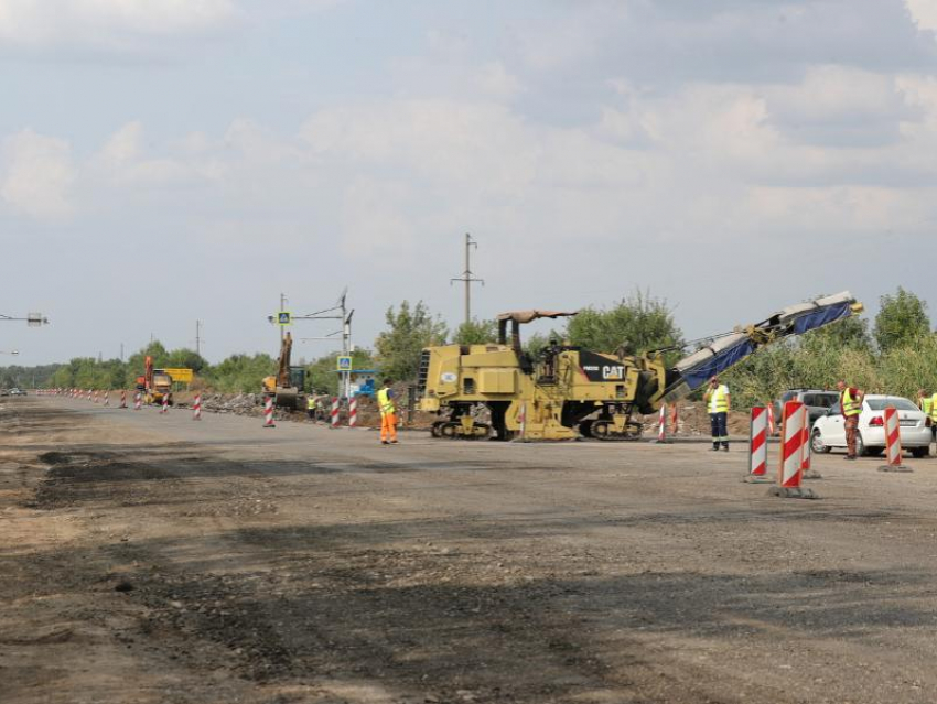 На ремонт аварийных участков дорог Ростовской области направят более 150 миллионов рублей