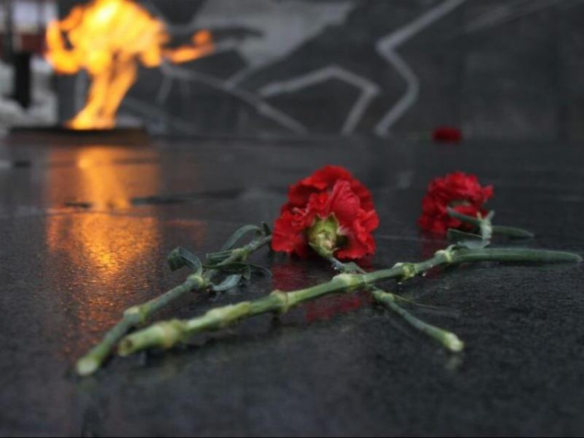 Принять участие в уборке могил ветеранов ВОВ морозовчан приглашают организаторы проекта «Будем помнить!»
