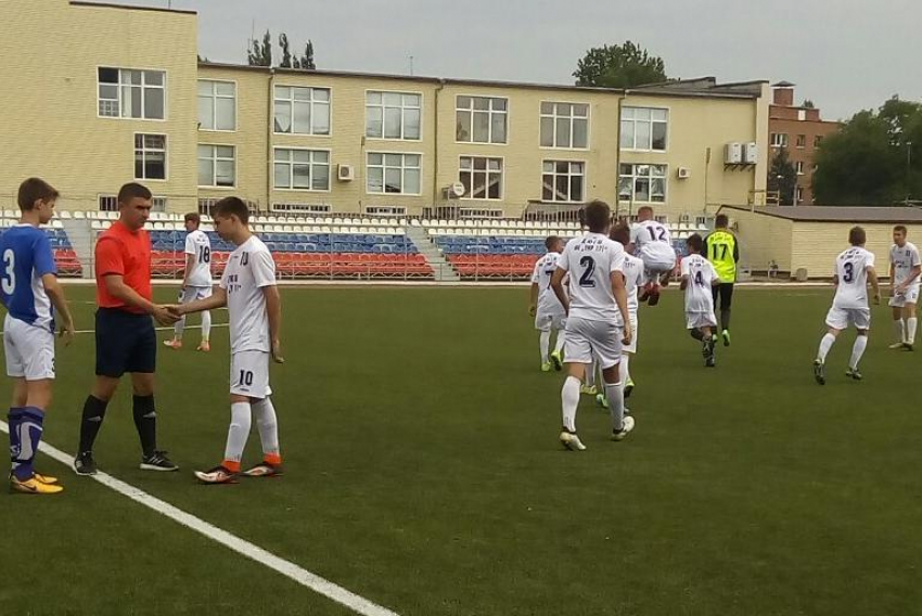 Морозовчане вышли в полуфинал кубка губернатора