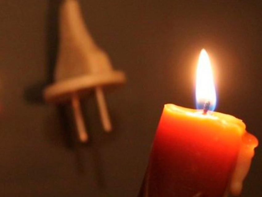 Более тридцати улиц Морозовска на три часа останется без электричества