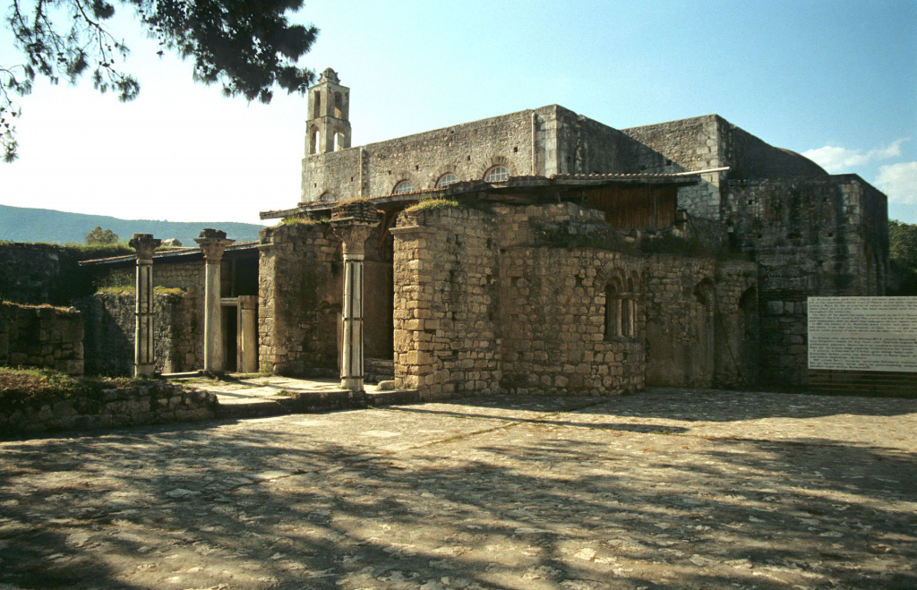 1920px-Nikolauskirche_Myra88.jpg